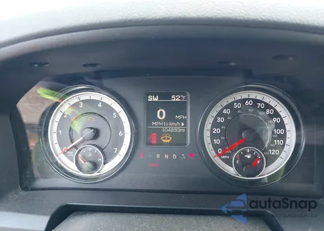 2018 Ram 1500 St z USA, uszkodzony, nr VIN 1C6RR7FG8JS335692